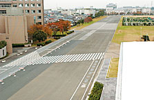 交通総合試験路の全景写真
